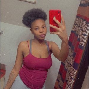 Meet your Posher, Jasmine